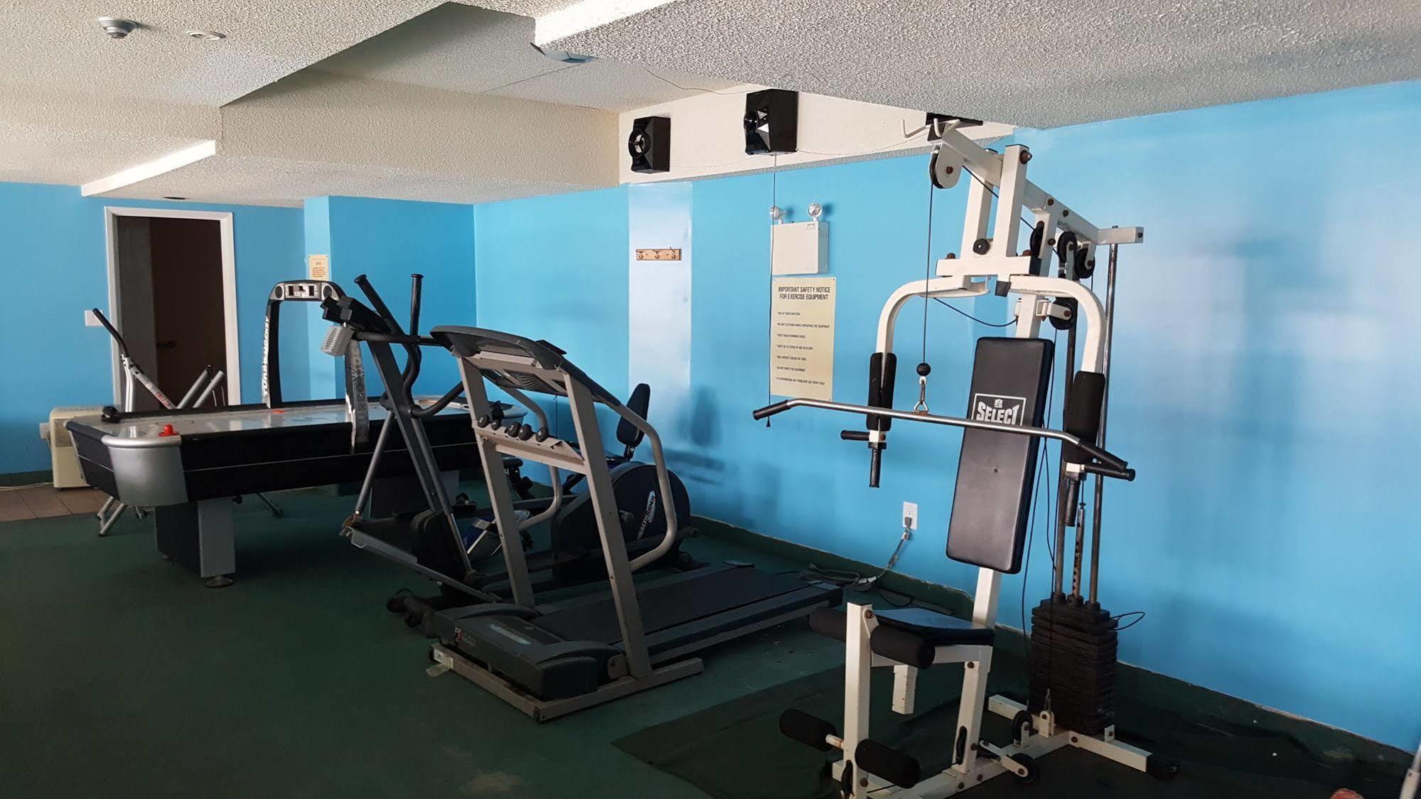 Travelodge By Wyndham Niagara Falls Lundys Lane Bagian luar foto